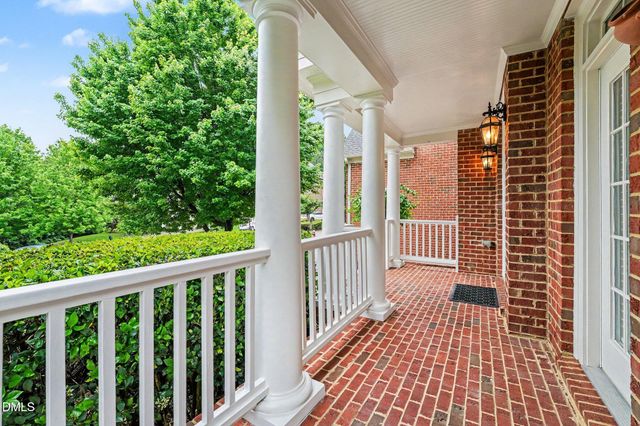 1905 Falls Farm Crsg Crossing, Raleigh, NC 27614