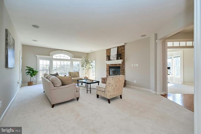 3504 FINISH LINE DR, Gainesville, VA 20155