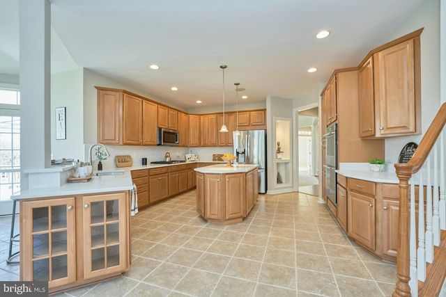 3504 FINISH LINE DR, Gainesville, VA 20155