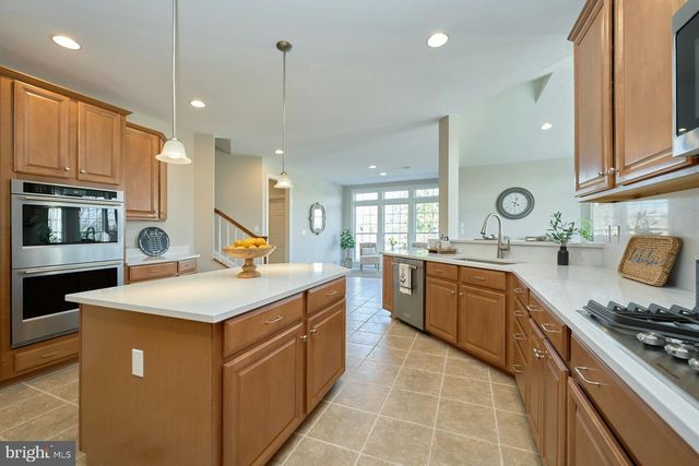 3504 FINISH LINE DR, Gainesville, VA 20155