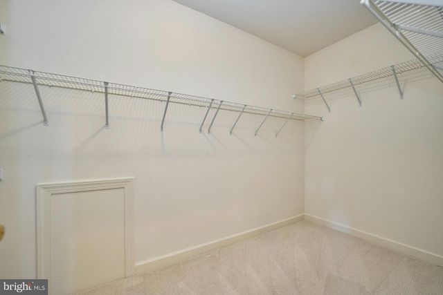 3504 FINISH LINE DR, Gainesville, VA 20155