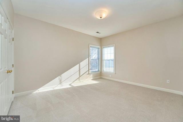 3504 FINISH LINE DR, Gainesville, VA 20155