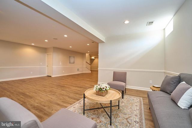 3504 FINISH LINE DR, Gainesville, VA 20155