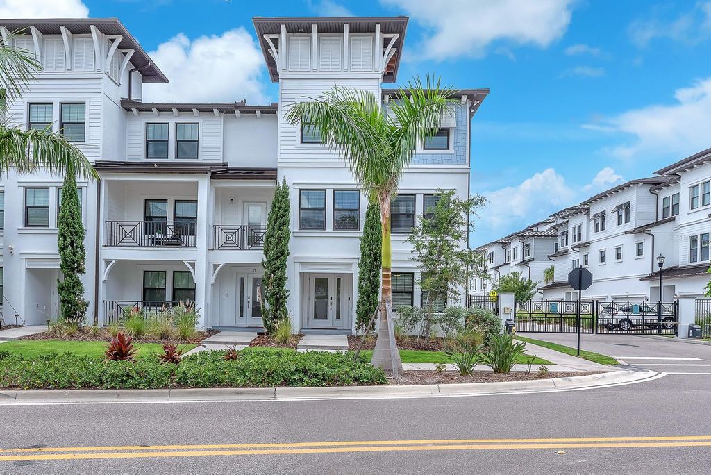 Image 1 of property listing at 5351 BRIDGE STREET 16, Tampa, FL 33611