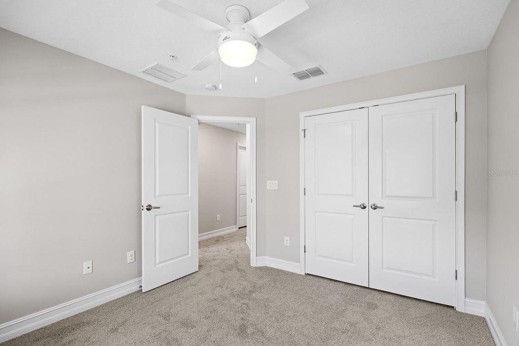 Image 25 of property listing at 5351 BRIDGE STREET 16, Tampa, FL 33611