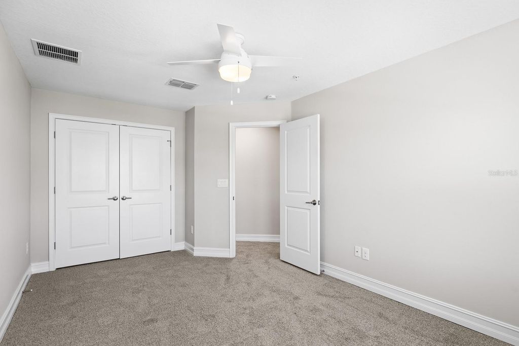 Image 28 of property listing at 5351 BRIDGE STREET 16, Tampa, FL 33611