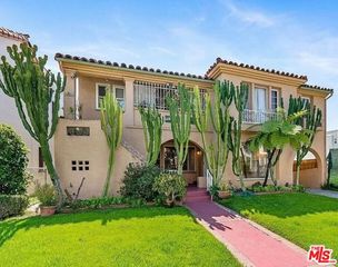 8230 Blackburn Avenue, Los Angeles, CA 90048