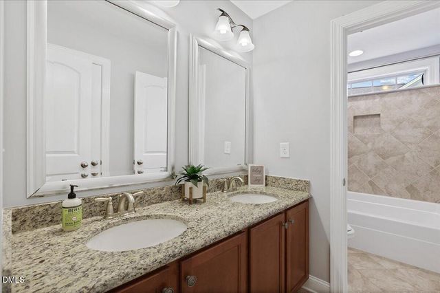 2524 Thorngrove Court, Fayetteville, NC 28303