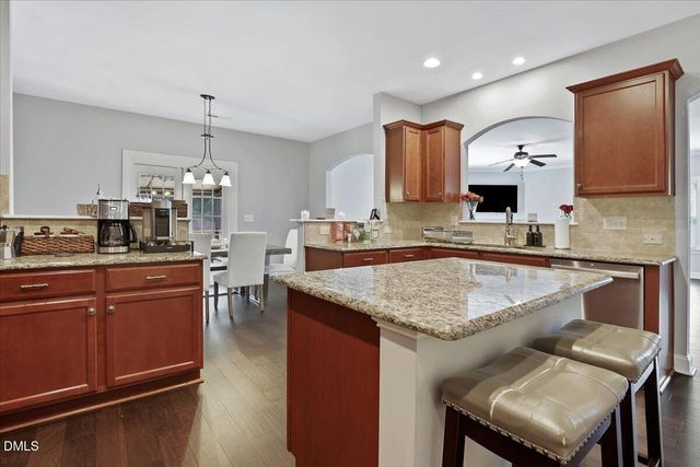 2524 Thorngrove Court, Fayetteville, NC 28303
