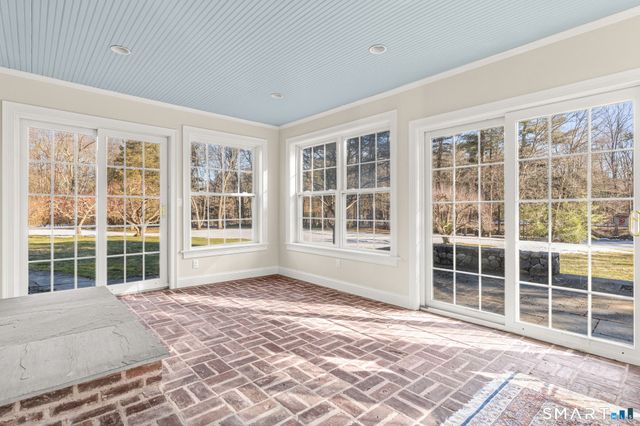 16 Trails End Road, Wilton, CT 06897