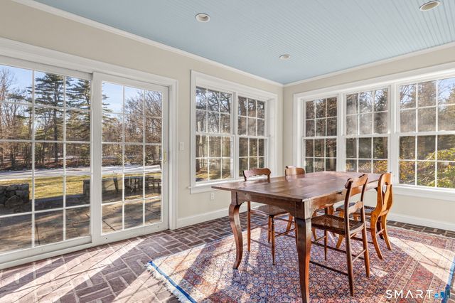 16 Trails End Road, Wilton, CT 06897