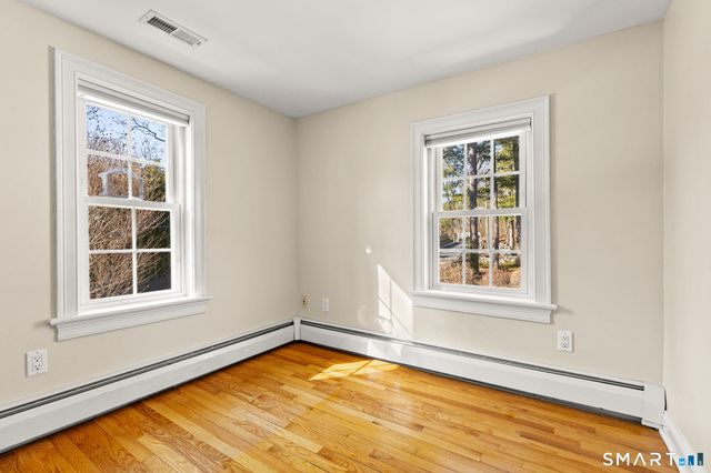 16 Trails End Road, Wilton, CT 06897