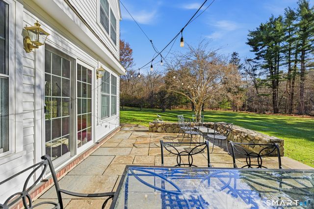 16 Trails End Road, Wilton, CT 06897