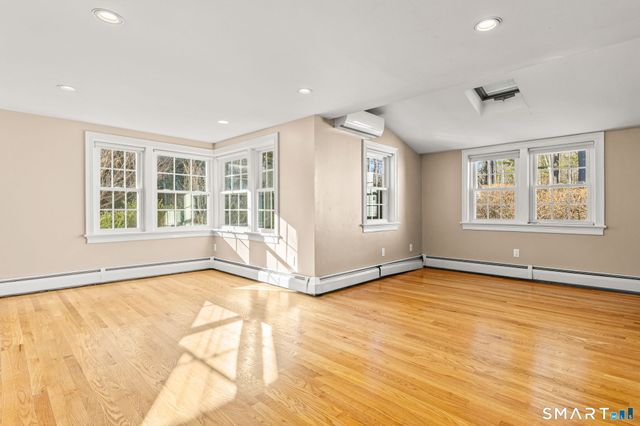 16 Trails End Road, Wilton, CT 06897