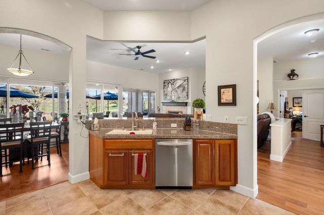 352 Mitchell Lake Ln, Copperopolis, CA 95228