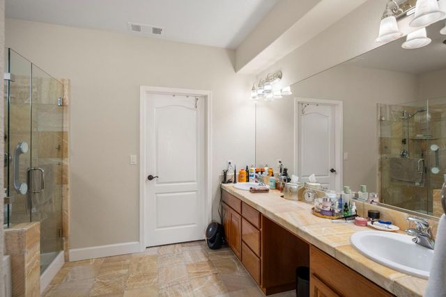 352 Mitchell Lake Ln, Copperopolis, CA 95228