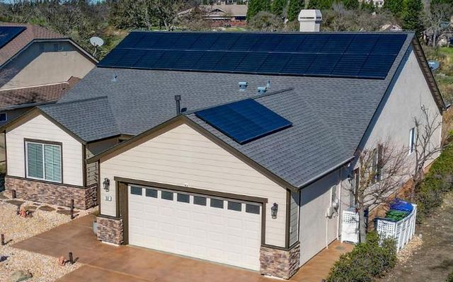 352 Mitchell Lake Ln, Copperopolis, CA 95228