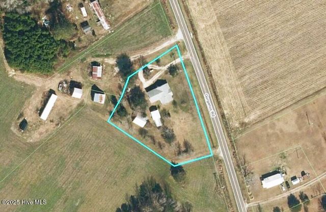 421 Gurganus Road, Maple Hill, NC 28454