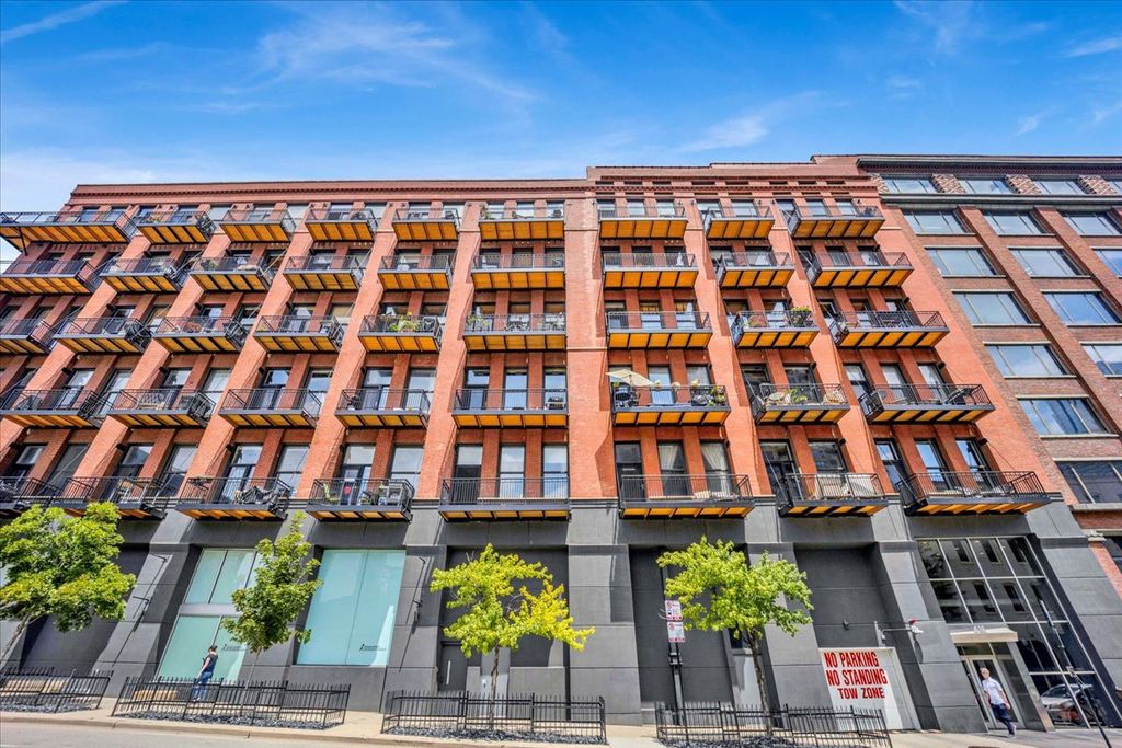 616 W Fulton Street 212, Chicago, IL 60661 — exterior