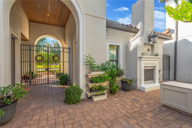 14811 DONALD ROSS COURT, Tampa, FL 33626