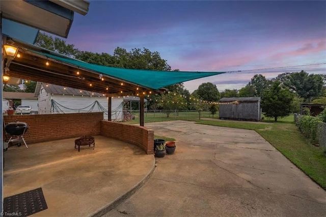 218 Williamson Street, Burlington, NC 27215