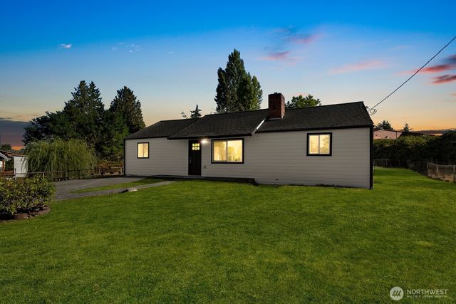 1901 S 18th St, Tacoma, WA 98405