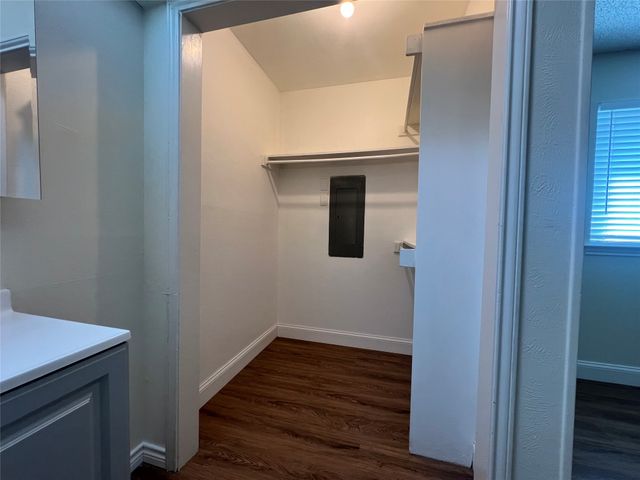 11822 Garden Terrace Drive, Dallas, TX 75243