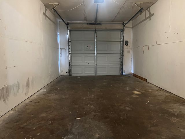 11822 Garden Terrace Drive, Dallas, TX 75243