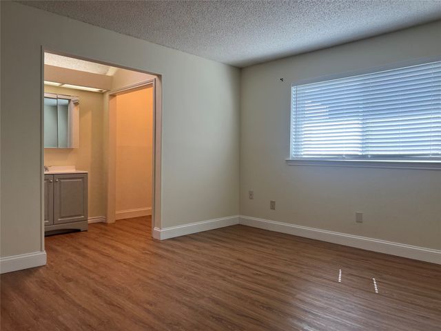 11822 Garden Terrace Drive, Dallas, TX 75243