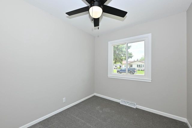 8604 20th AVENUE, Kenosha, WI 53143