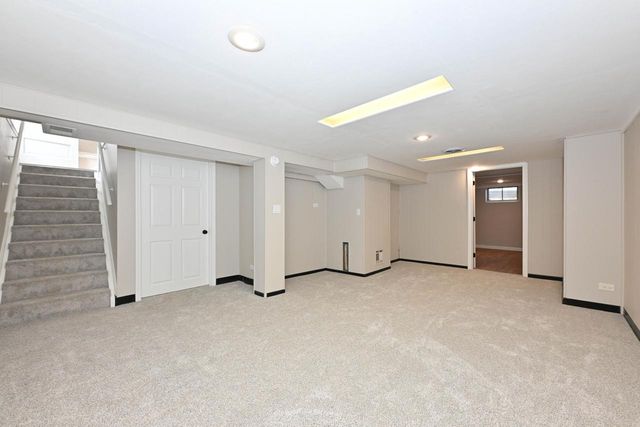 8604 20th AVENUE, Kenosha, WI 53143