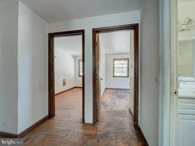 13682 BLACKWELLS MILL RD, Goldvein, VA 22720
