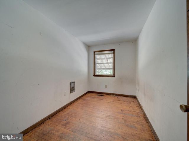 13682 BLACKWELLS MILL RD, Goldvein, VA 22720