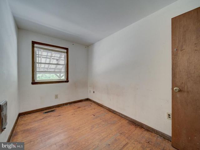13682 BLACKWELLS MILL RD, Goldvein, VA 22720