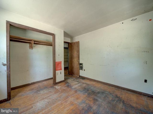 13682 BLACKWELLS MILL RD, Goldvein, VA 22720
