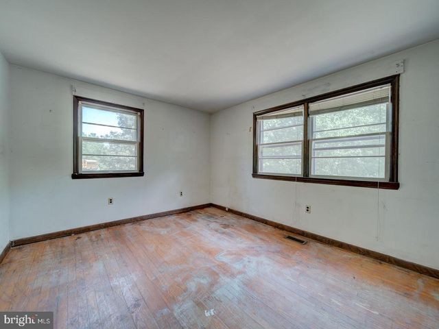 13682 BLACKWELLS MILL RD, Goldvein, VA 22720