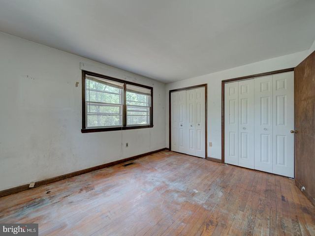13682 BLACKWELLS MILL RD, Goldvein, VA 22720