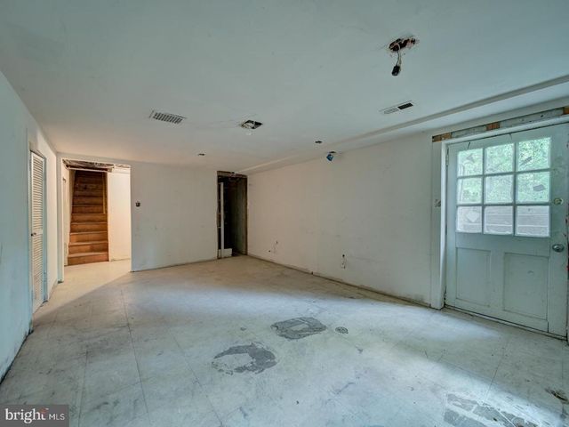 13682 BLACKWELLS MILL RD, Goldvein, VA 22720
