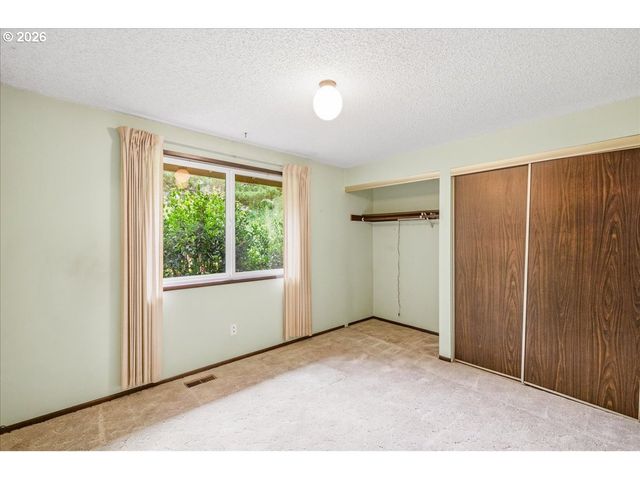 371 Ne Village Squire Ave 25, Gresham, OR 97030