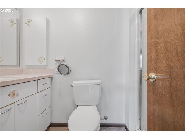 371 Ne Village Squire Ave 25, Gresham, OR 97030