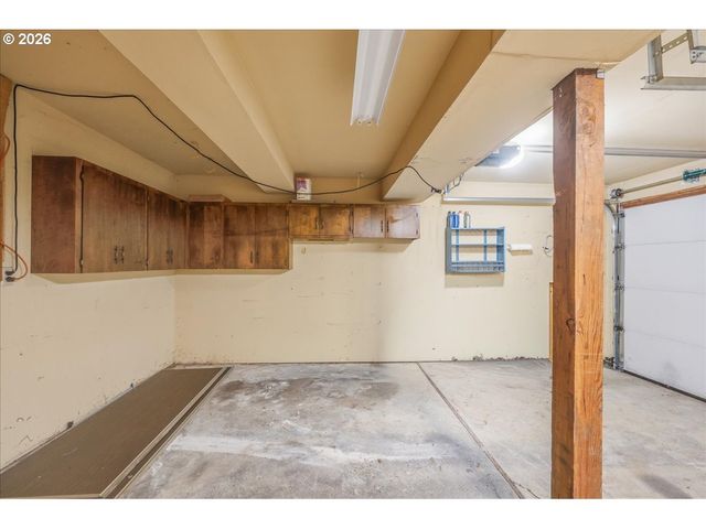 371 Ne Village Squire Ave 25, Gresham, OR 97030