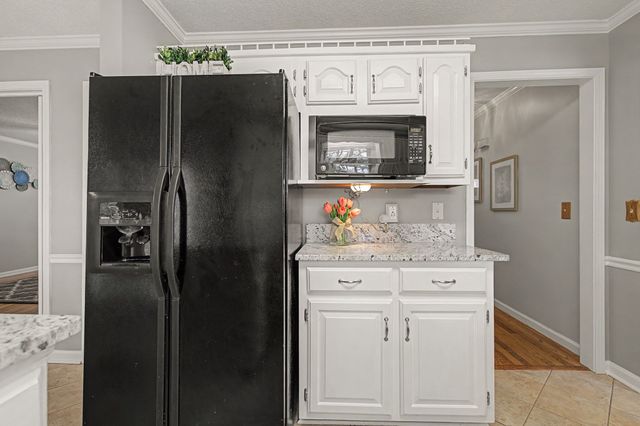 8404 Stewarts Bend Dr, Murfreesboro, TN 37129