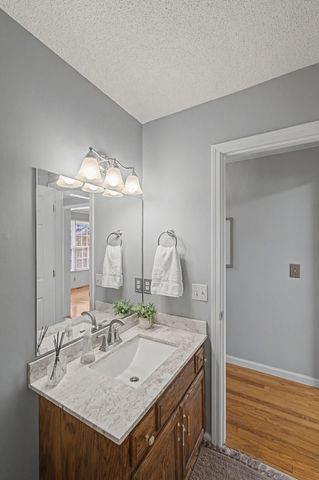 8404 Stewarts Bend Dr, Murfreesboro, TN 37129