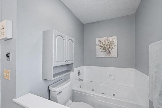 8404 Stewarts Bend Dr, Murfreesboro, TN 37129