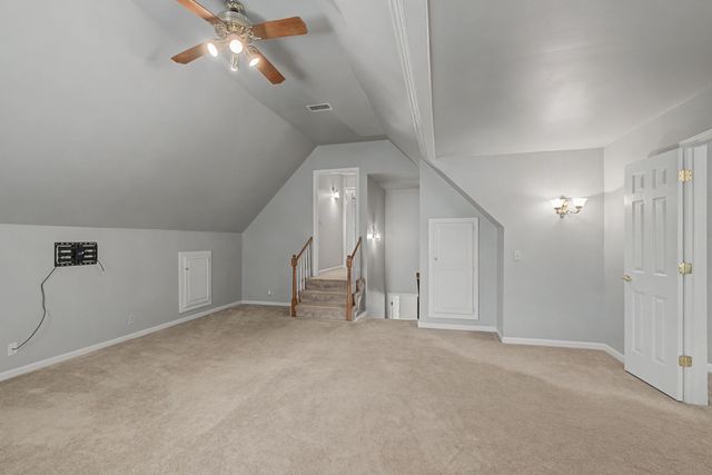 8404 Stewarts Bend Dr, Murfreesboro, TN 37129