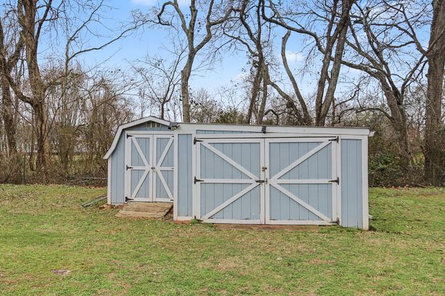 8404 Stewarts Bend Dr, Murfreesboro, TN 37129