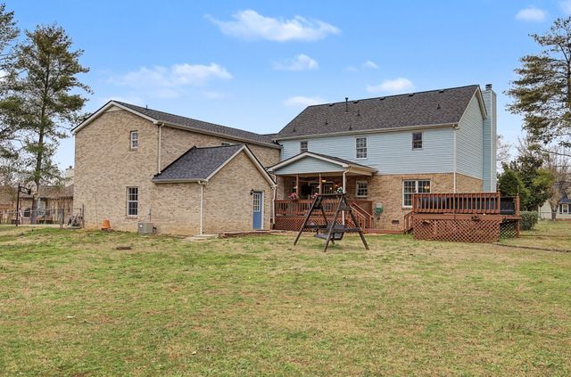 8404 Stewarts Bend Dr, Murfreesboro, TN 37129