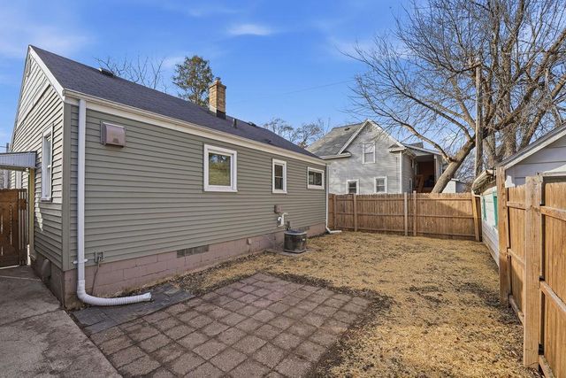 400 S OUTAGAMIE STREET, Appleton, WI 54914