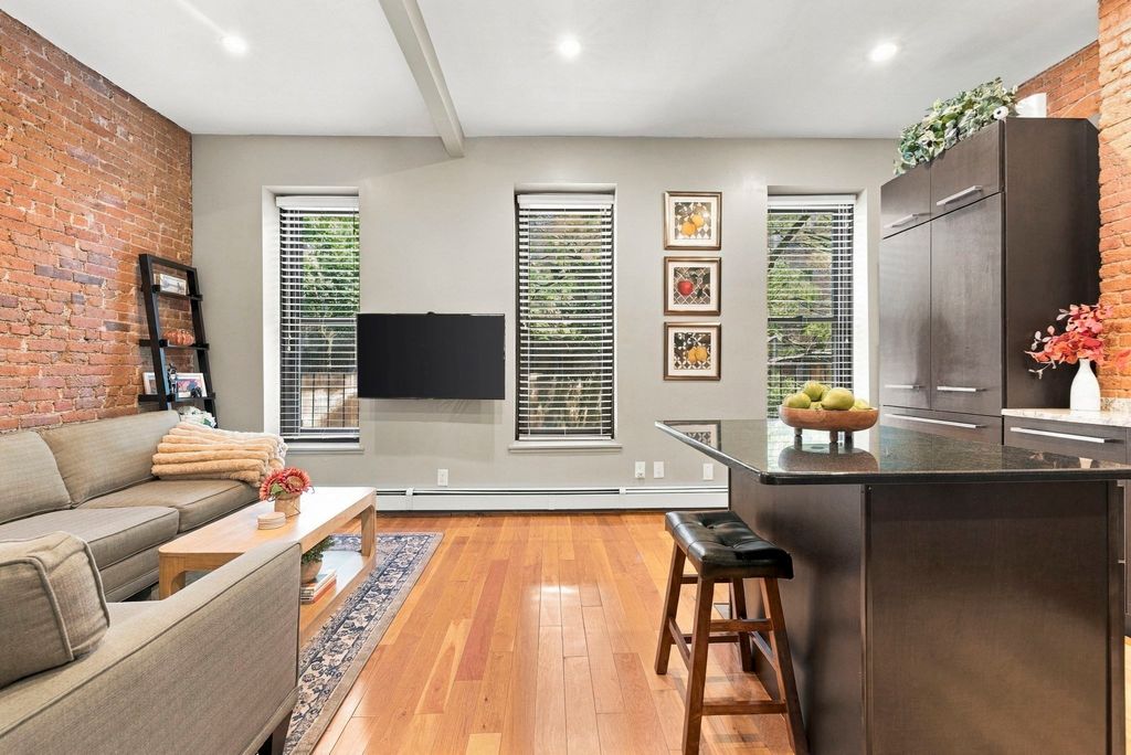362 Columbus B, Boston, MA 02116