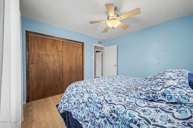 2330 E BROADWAY Avenue, Apache Junction, AZ 85119